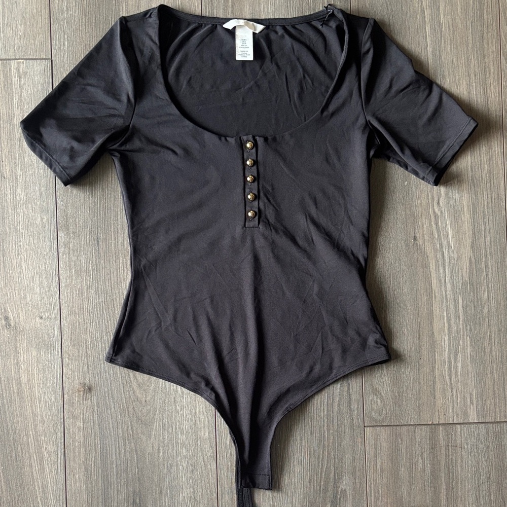 H&M Black Short Sleeve Bodysuit with Button Accents